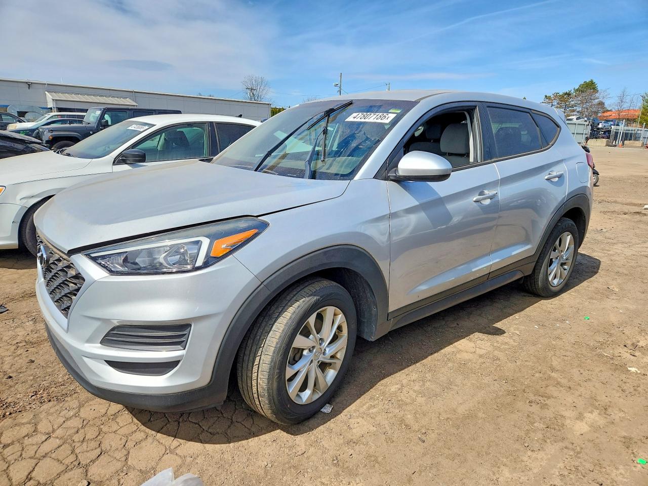 Salvage Hyundai TUCSON Image