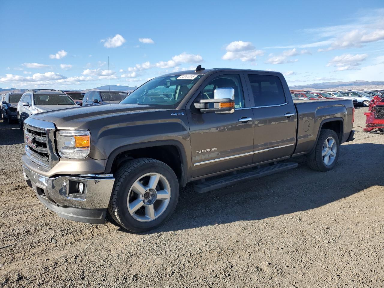 Salvage GMC Sierra Image