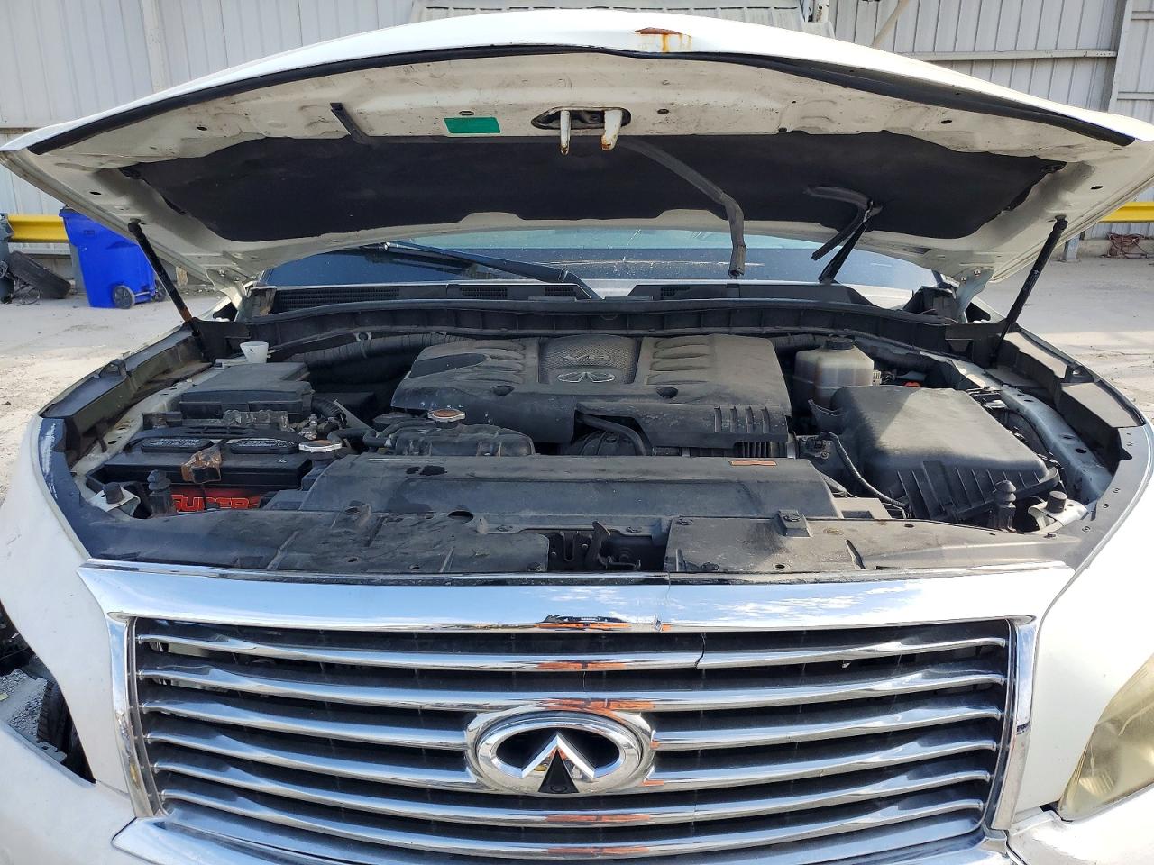 INFINITI Qx Base