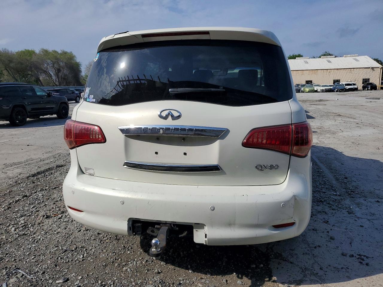 INFINITI Qx Base