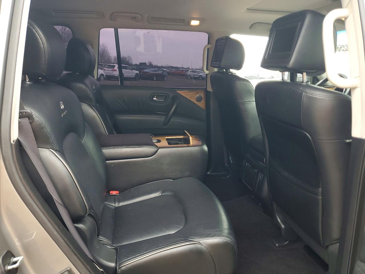 INFINITI Qx Base
