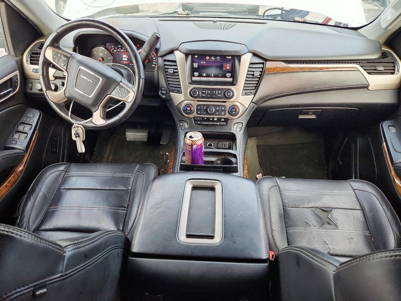 GMC Yukon Denali
