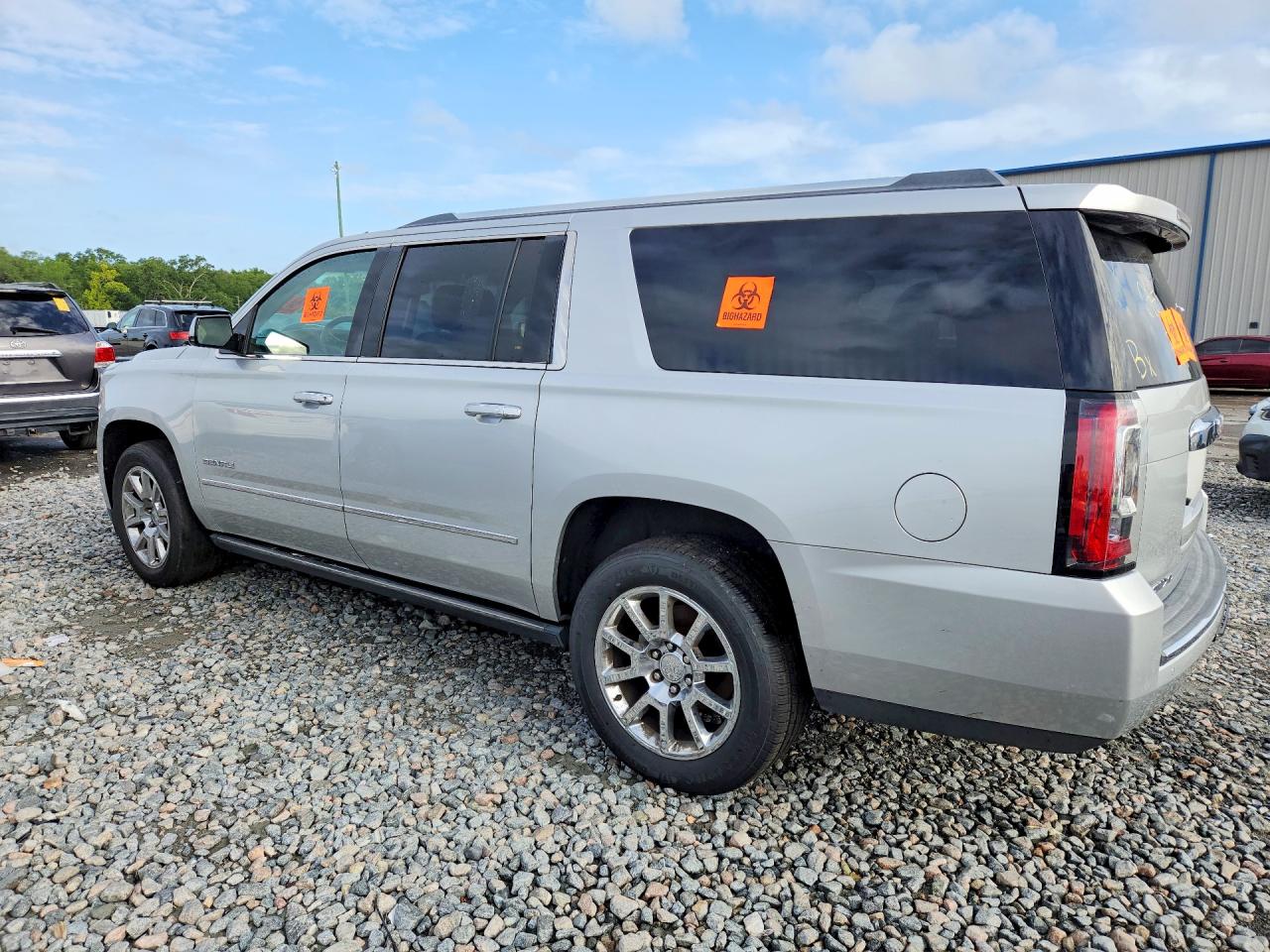 GMC Yukon Denali