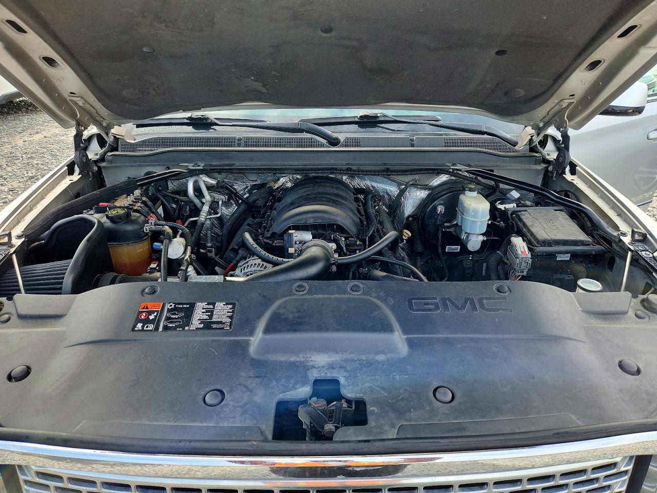 GMC Yukon Denali