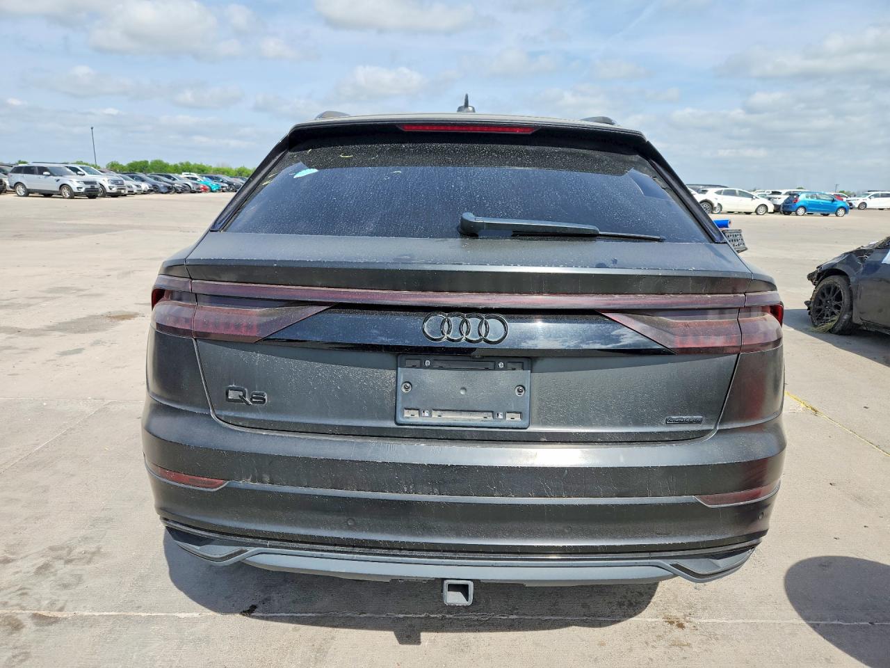 Audi Q8 Premium