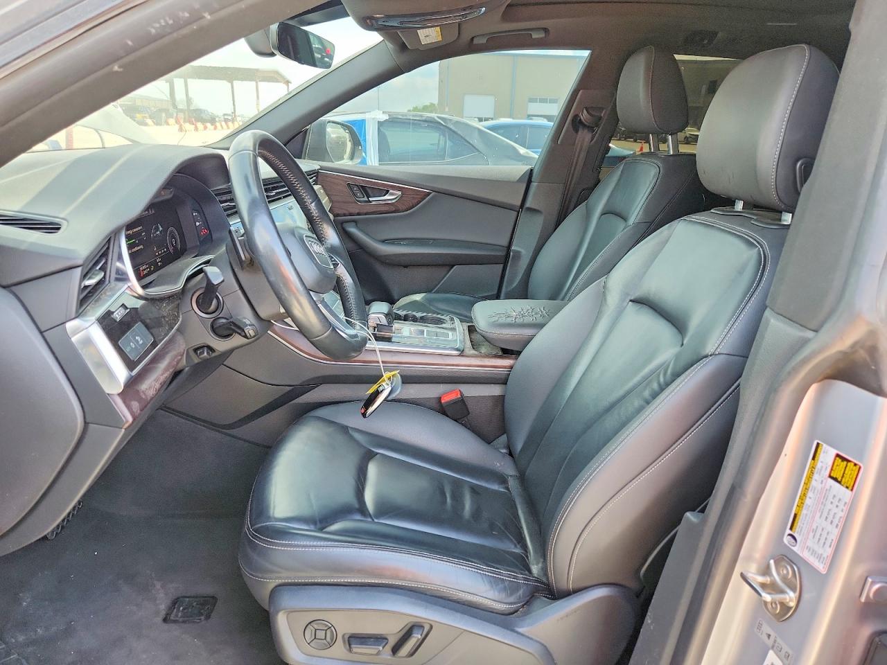 Audi Q8 Premium