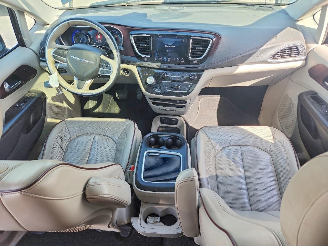 Chrysler Pacifica Limited