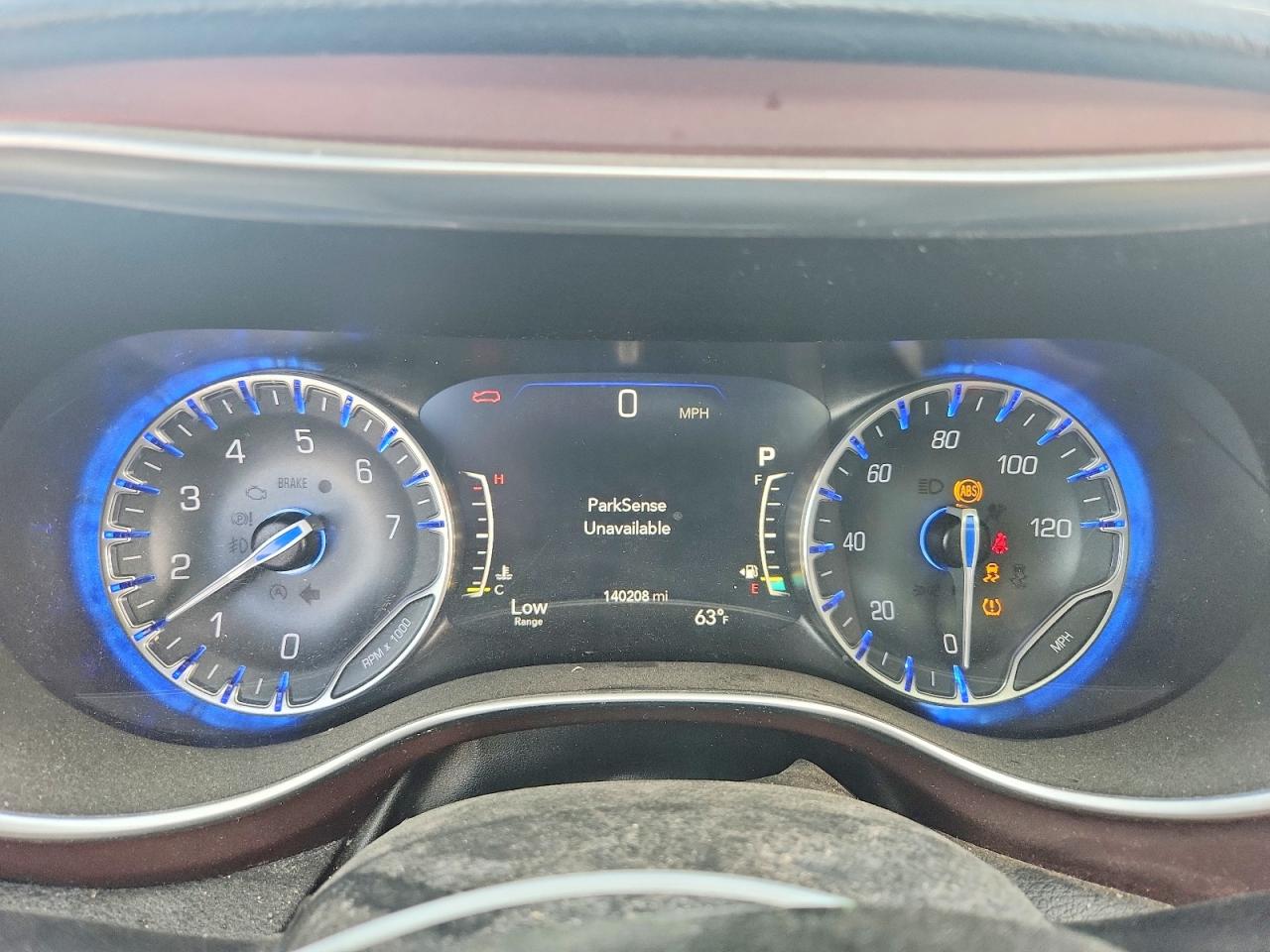 Chrysler Pacifica Limited