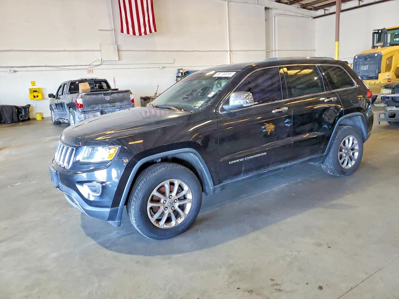 Salvage Jeep Grand Cherokee Image