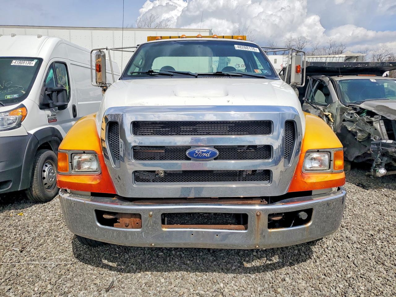 Ford F-650 Super Duty
