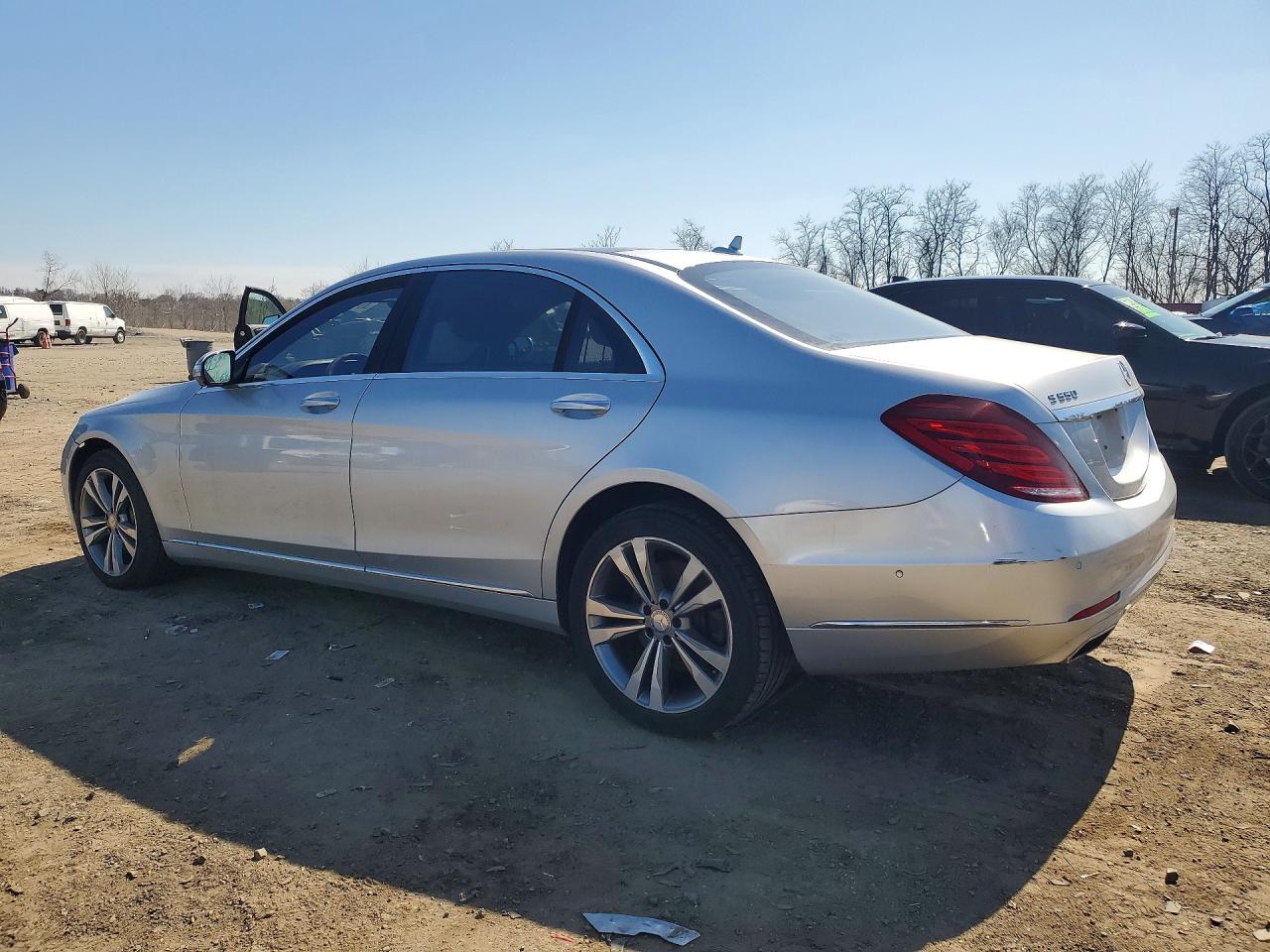 Mercedes-Benz S-Class 550 4matic