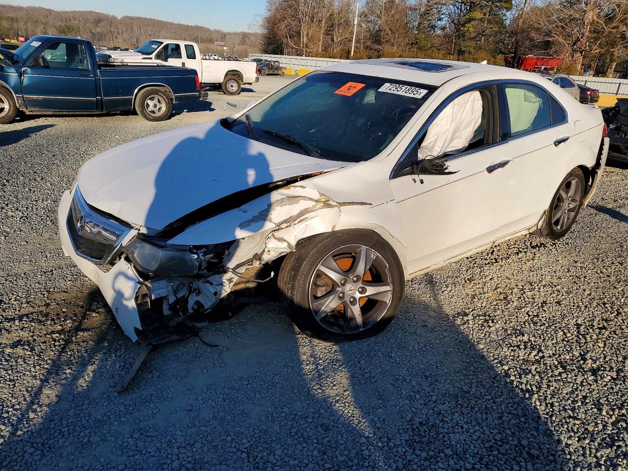 Salvage Acura TSX Image