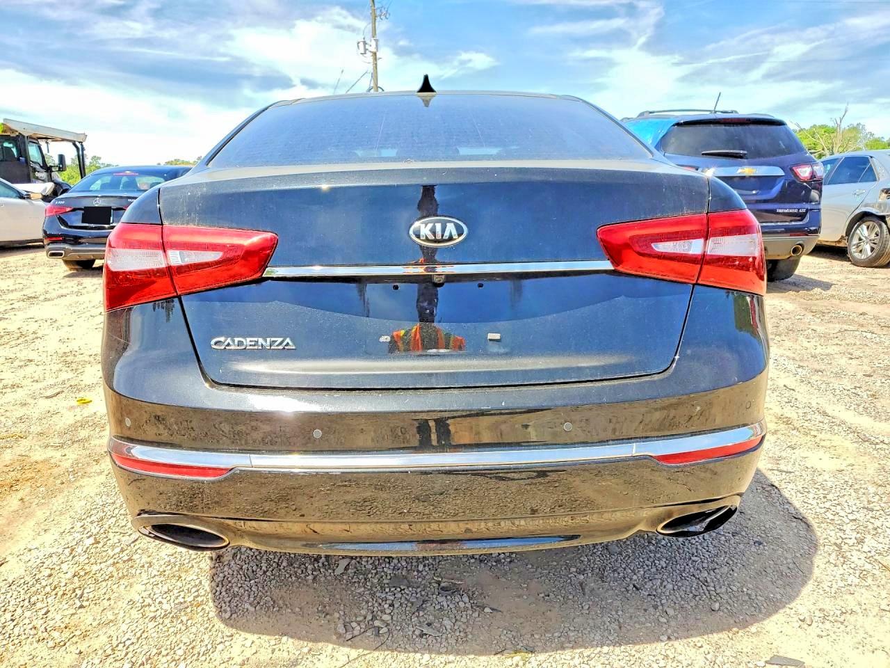 Kia Cadenza Premium