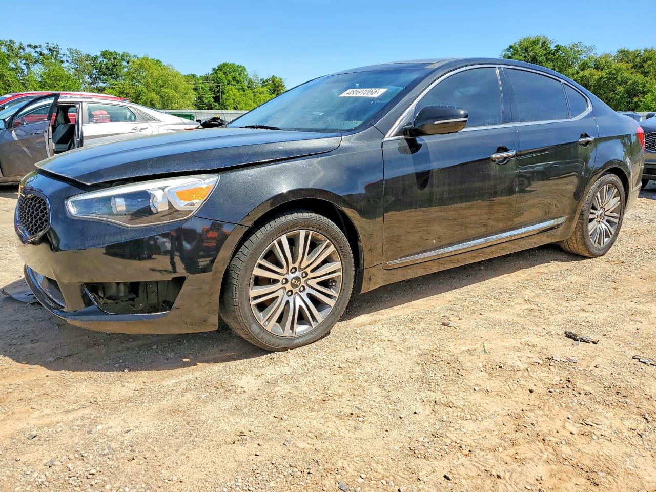 Salvage Kia Cadenza Image