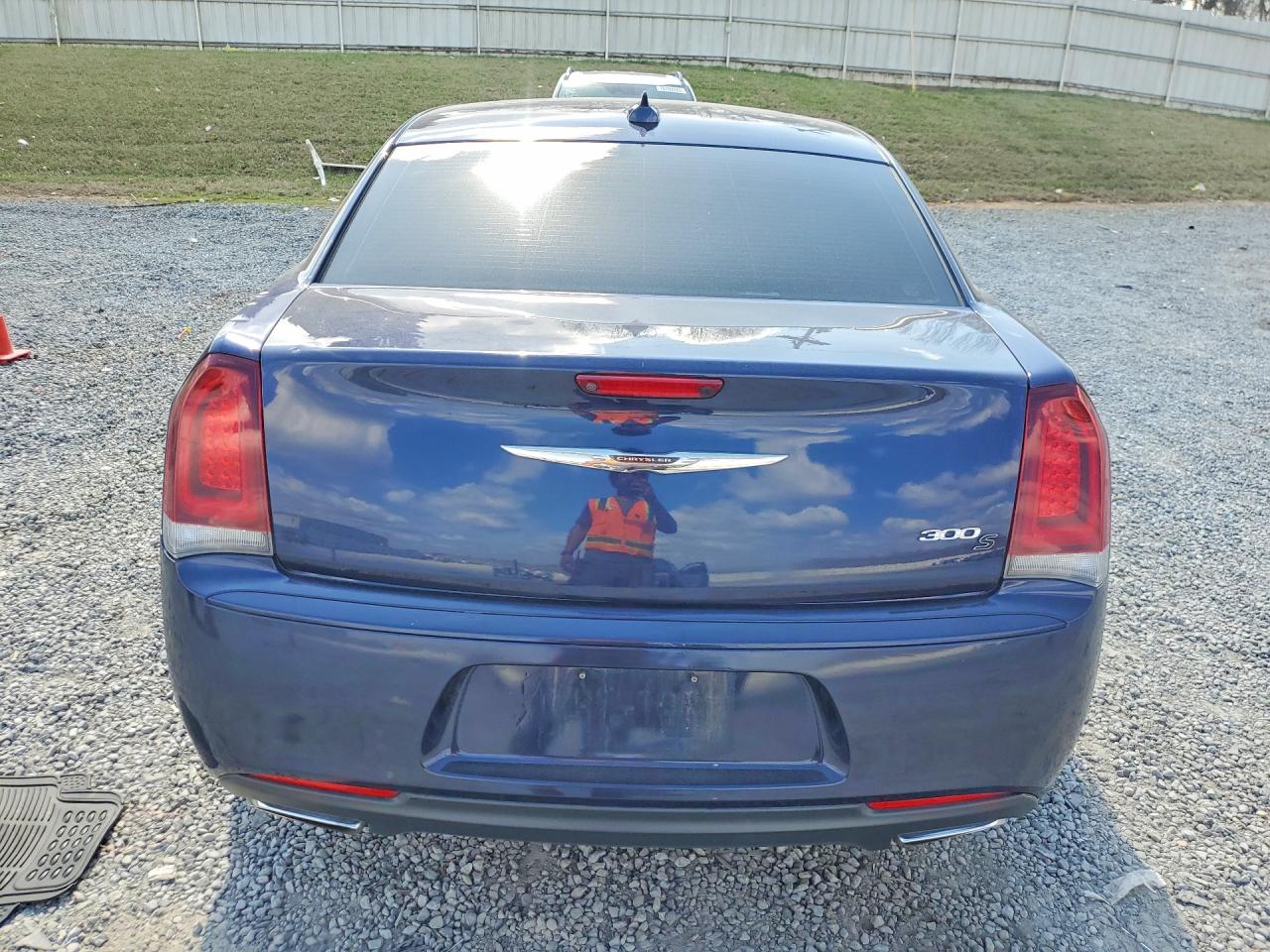 Chrysler 300 S