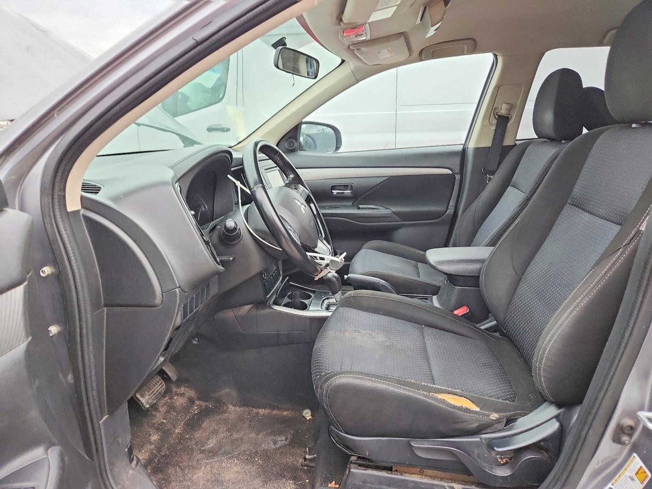 Mitsubishi Outlander Es