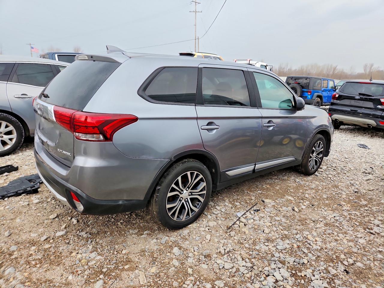 Mitsubishi Outlander Es