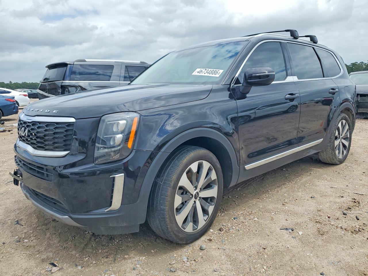Salvage Kia Telluride Image