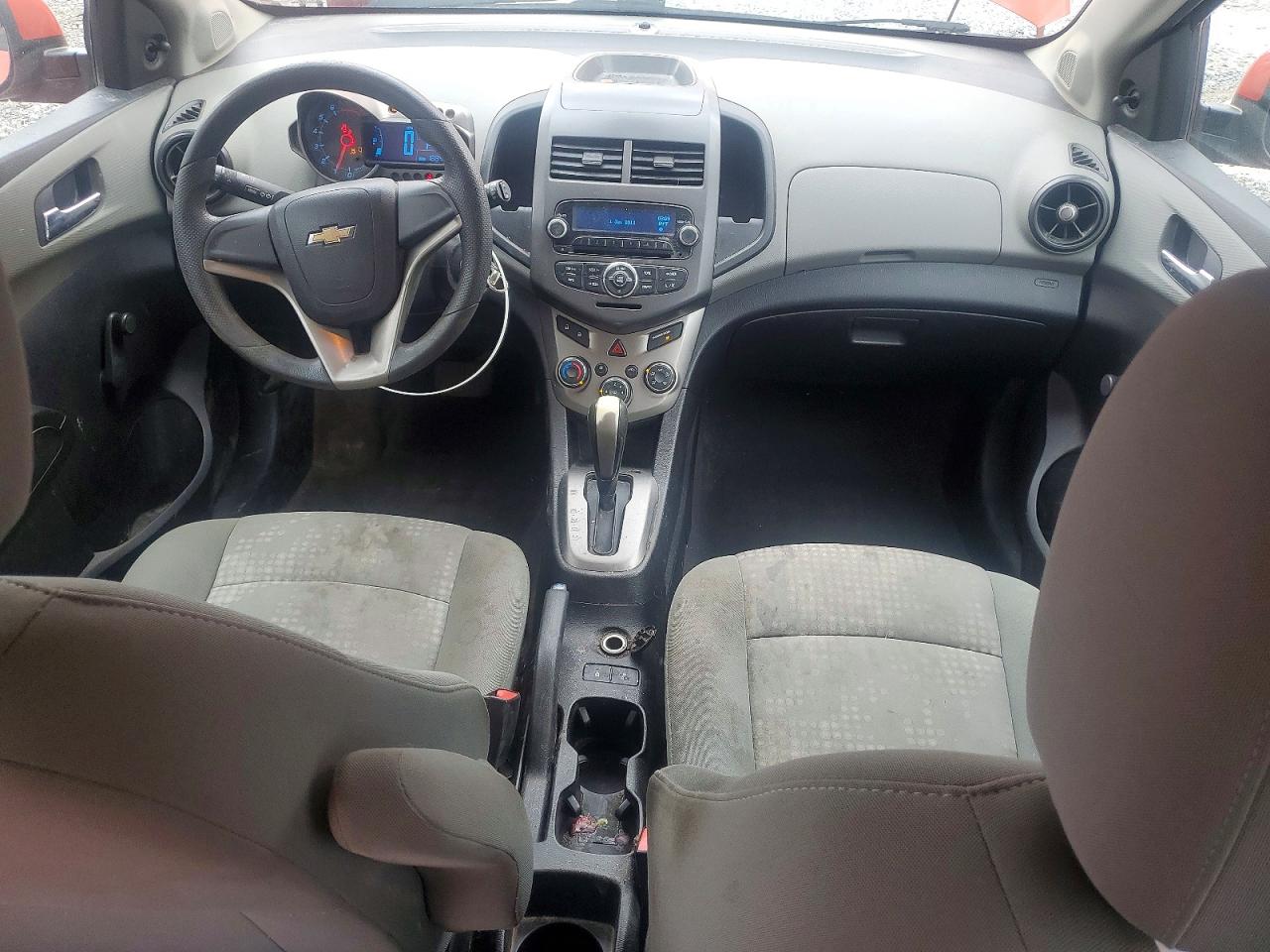 Chevrolet Sonic Ls