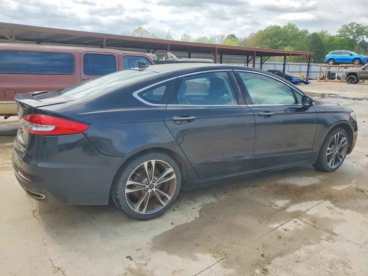 Ford Fusion Titanium