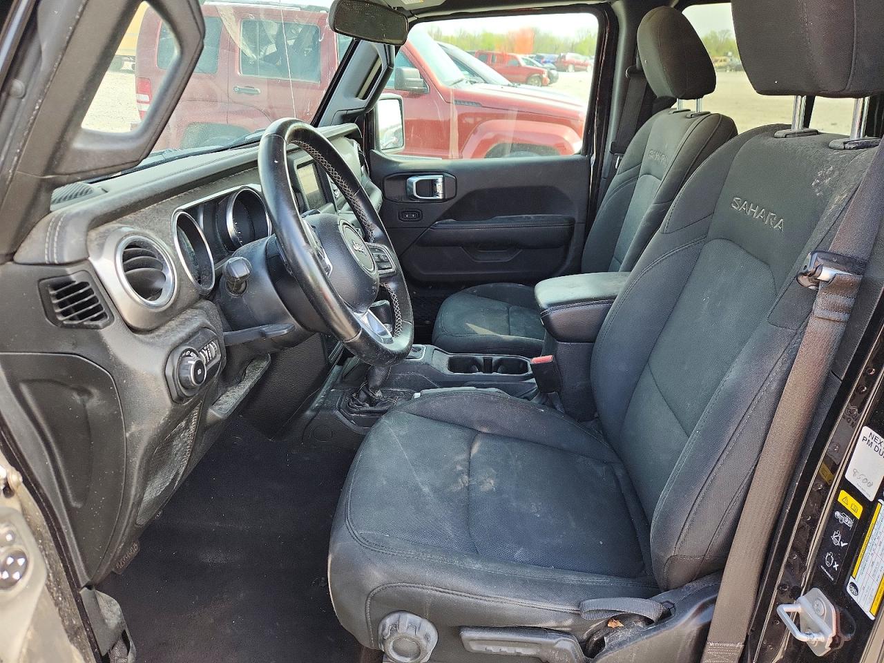 Jeep Wrangler Sahara