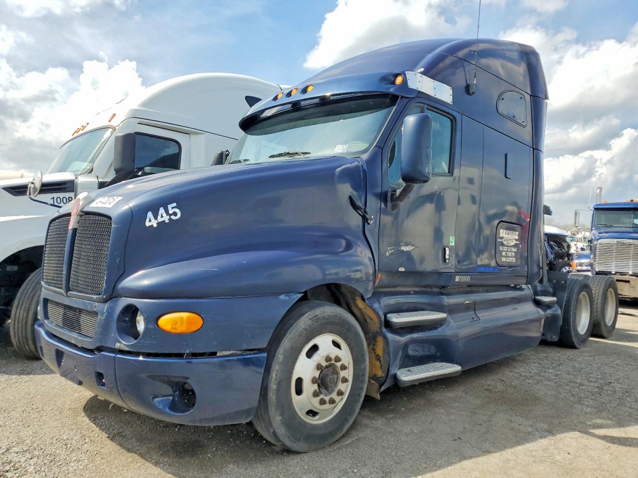 Kenworth T2000
