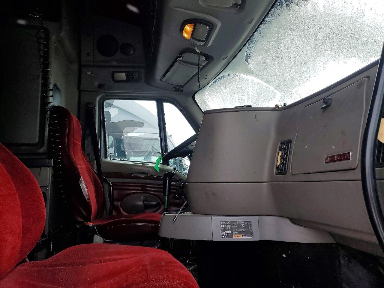 Kenworth T2000