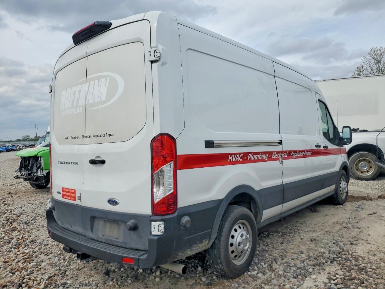 Ford Transit T-250