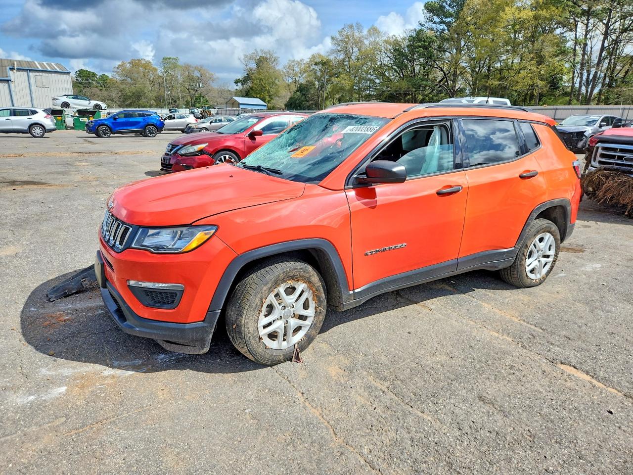 Salvage Jeep Compass Image