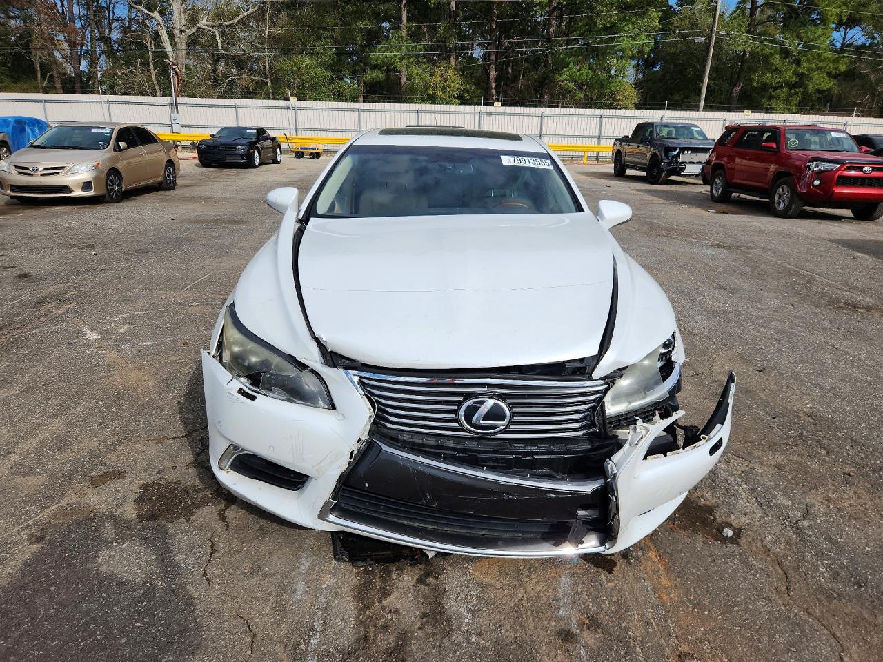 Lexus LS L