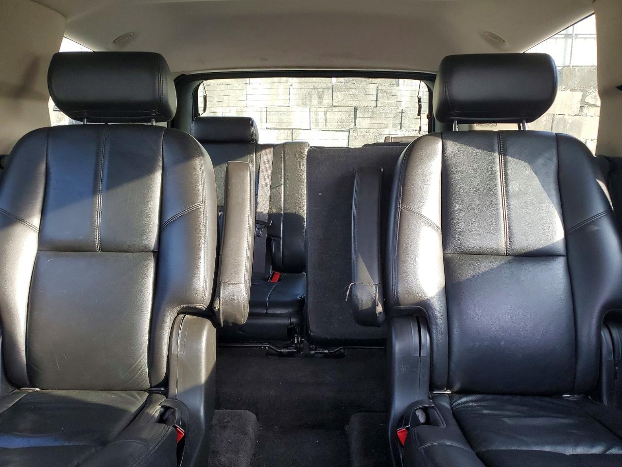 Chevrolet Tahoe C1500
