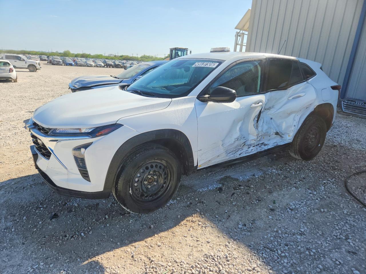 Salvage Chevrolet Trax Image