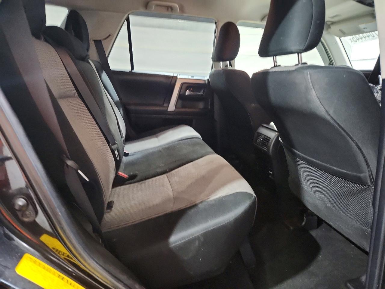 Toyota 4Runner Sr5