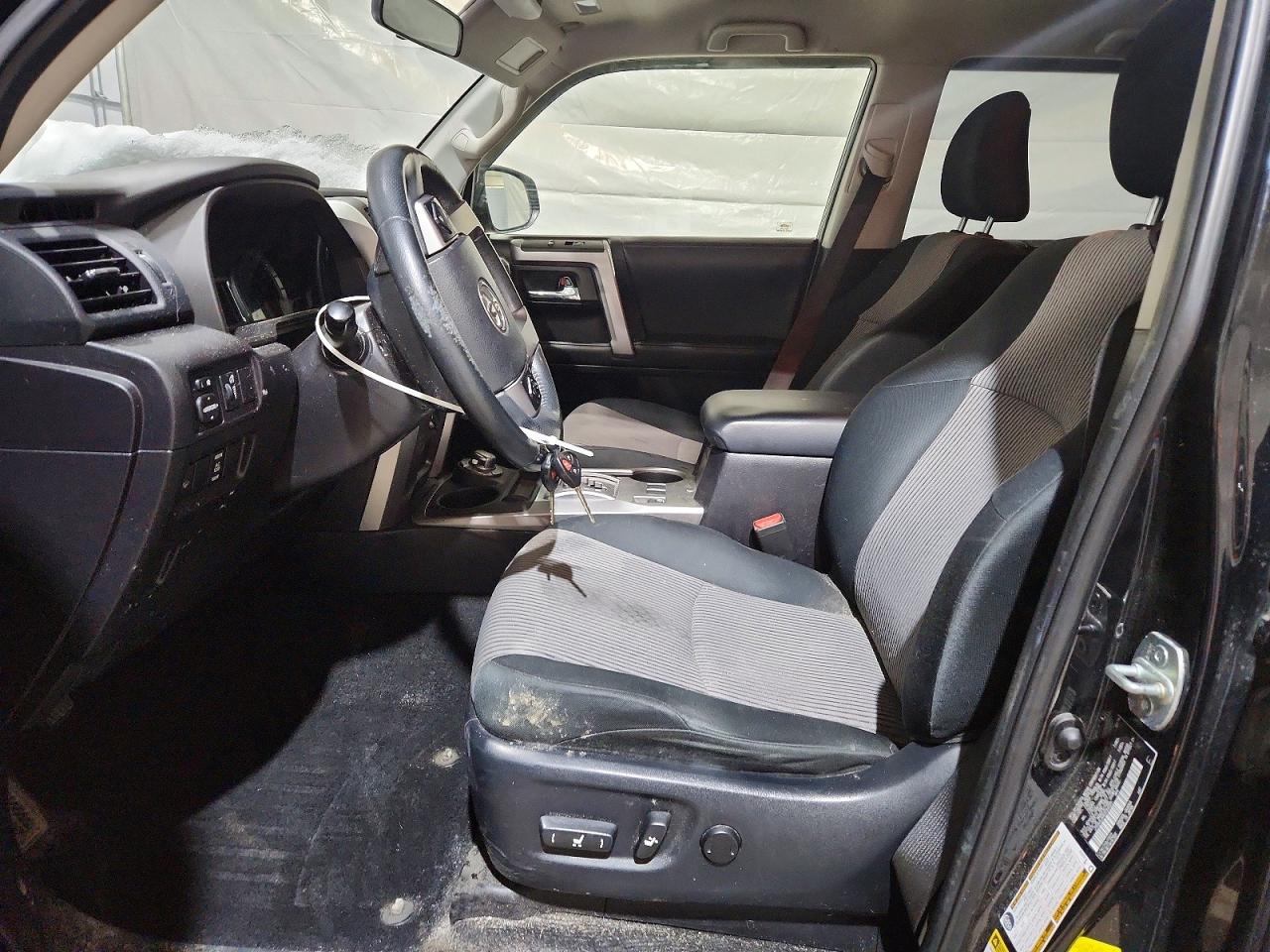 Toyota 4Runner Sr5