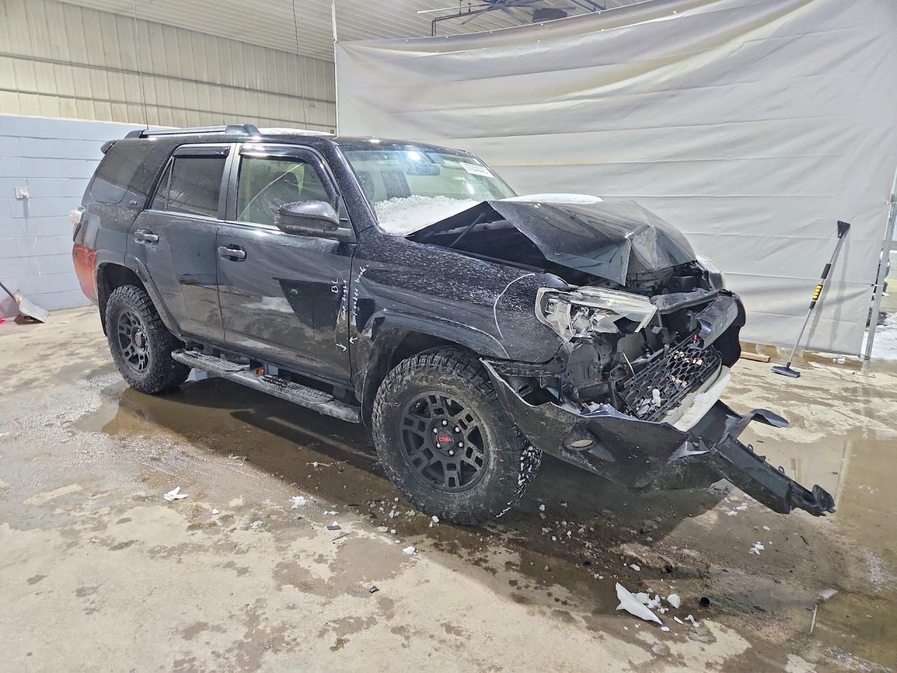 Toyota 4Runner Sr5