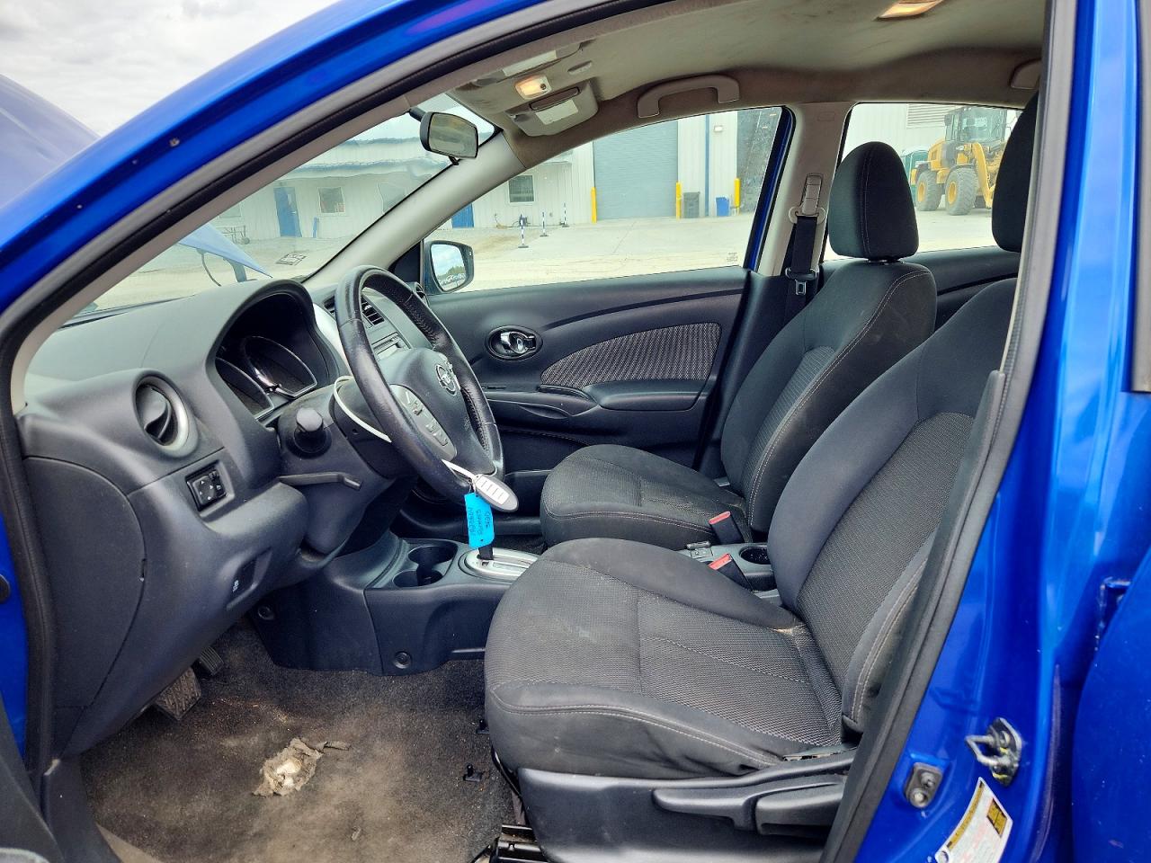 Nissan Versa 1.6 Sl