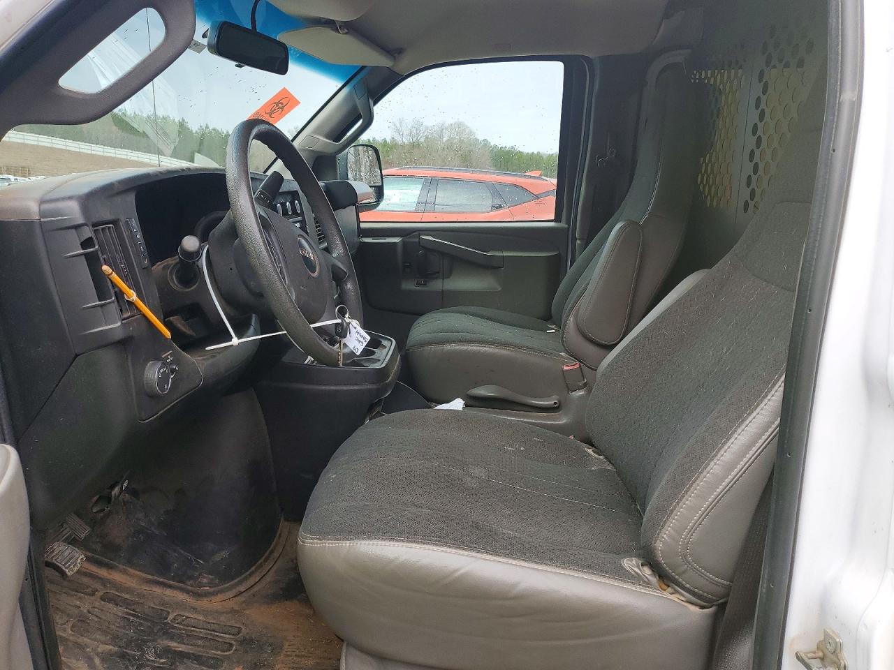 GMC Savana G2500