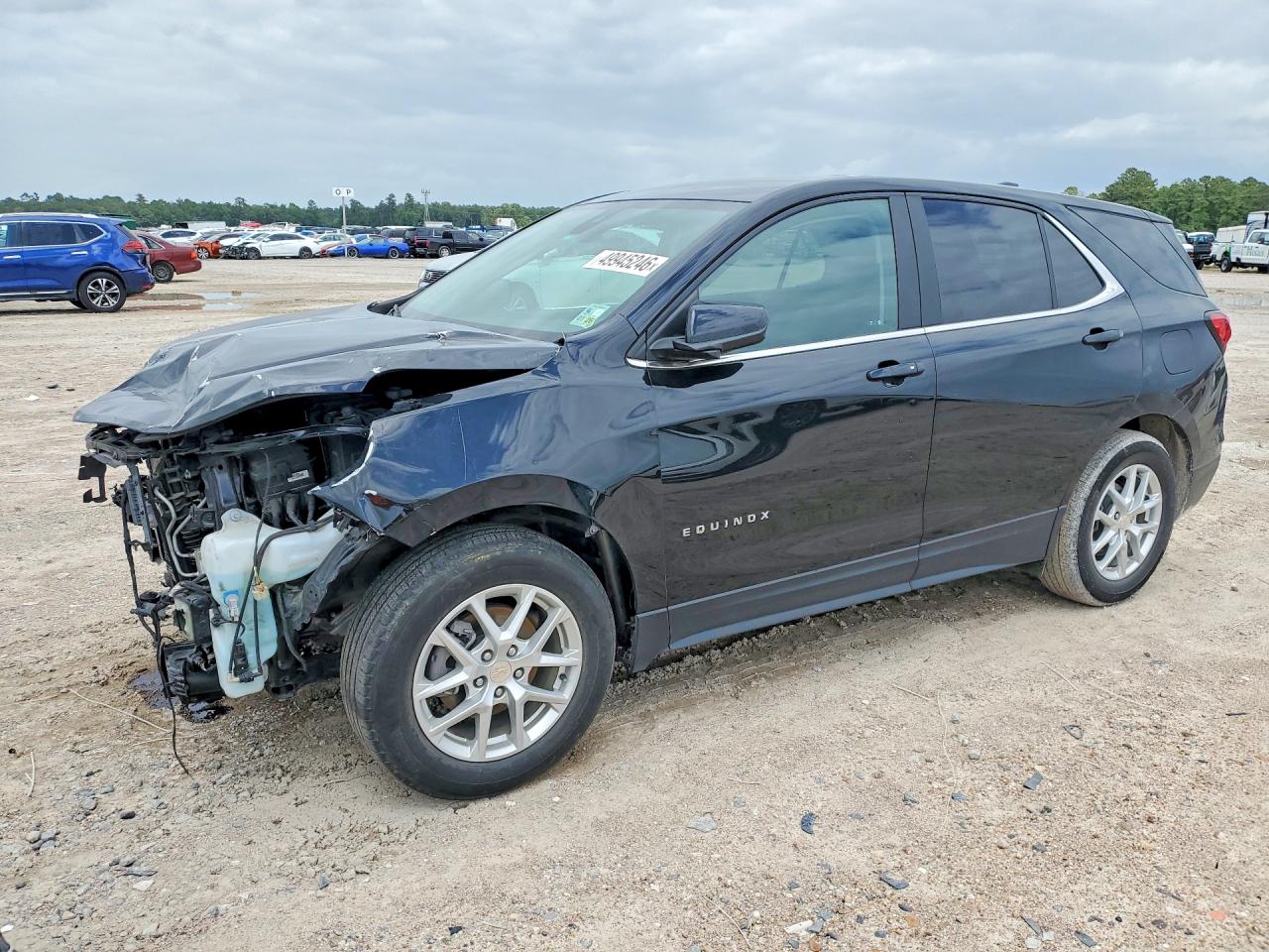 Salvage Chevrolet Equinox Image