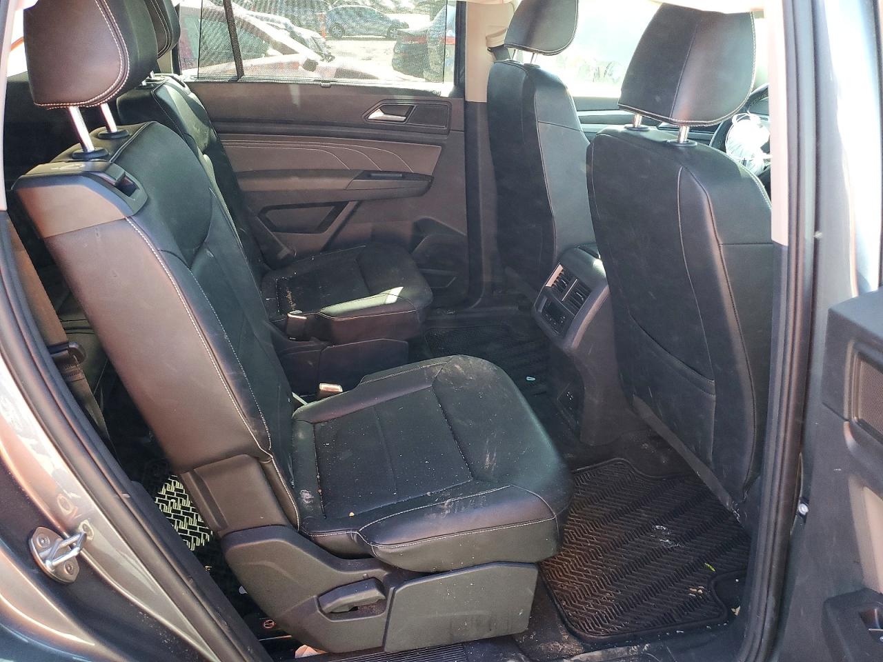 Volkswagen Atlas Se