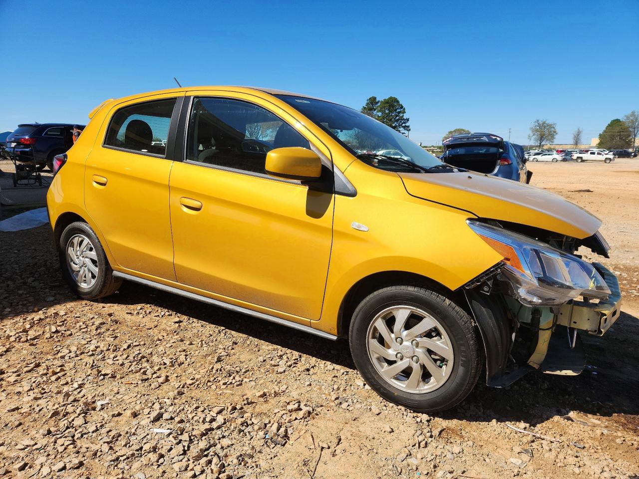 Mitsubishi Mirage Es