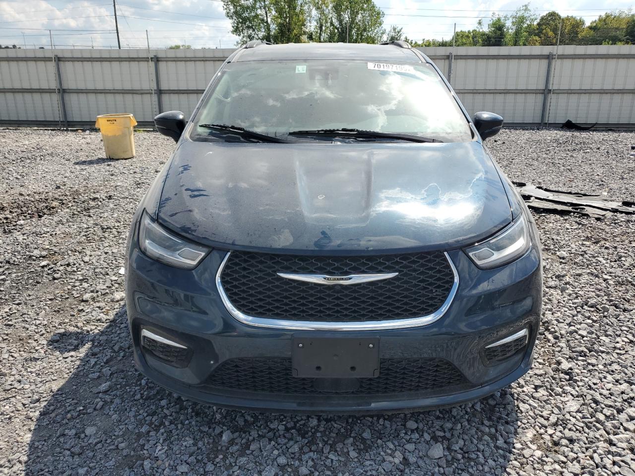 Chrysler Pacifica Touring L