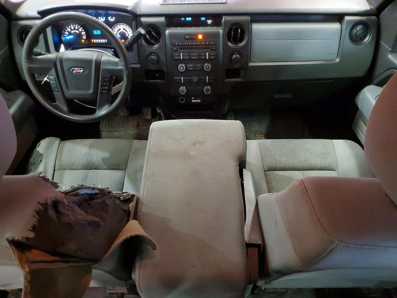 Ford F-150 Super Cab