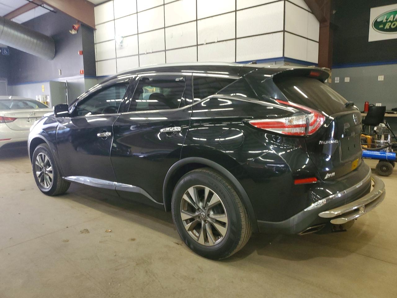 Nissan Murano S