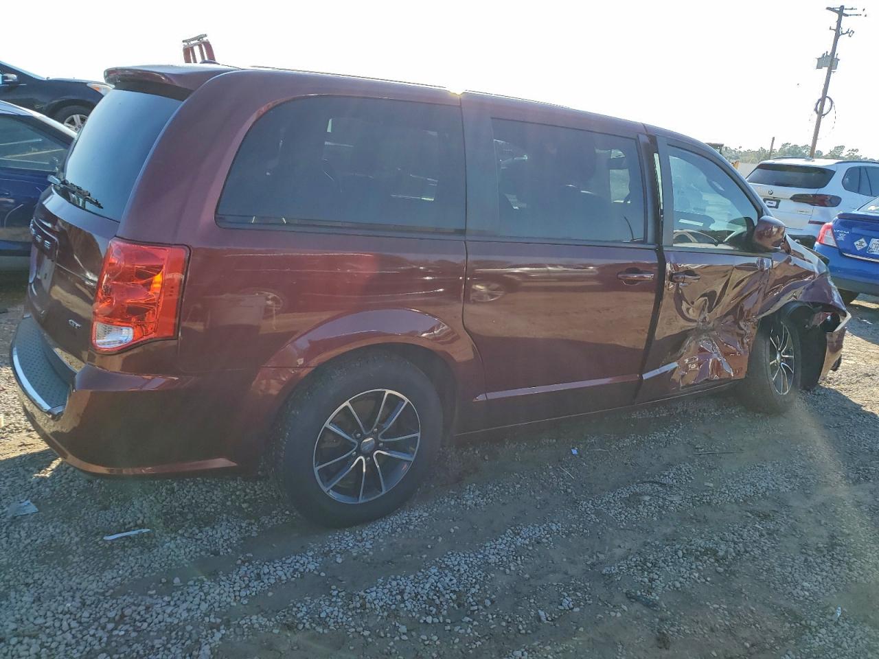 Dodge Caravan Gt