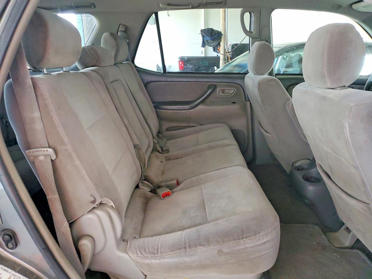 Toyota Sequoia Sr5