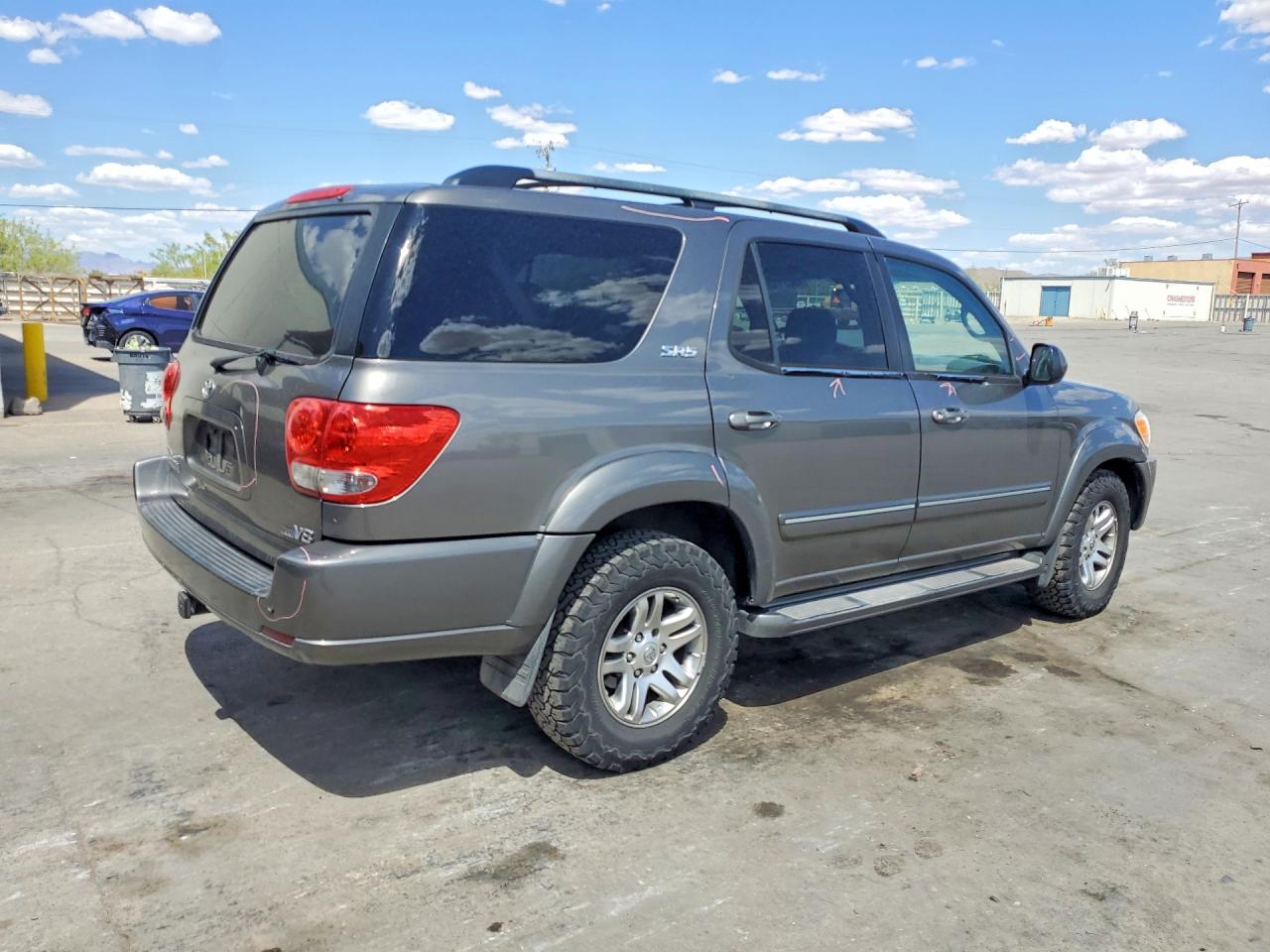 Toyota Sequoia Sr5