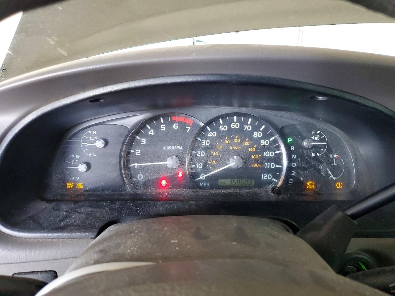 Toyota Sequoia Sr5