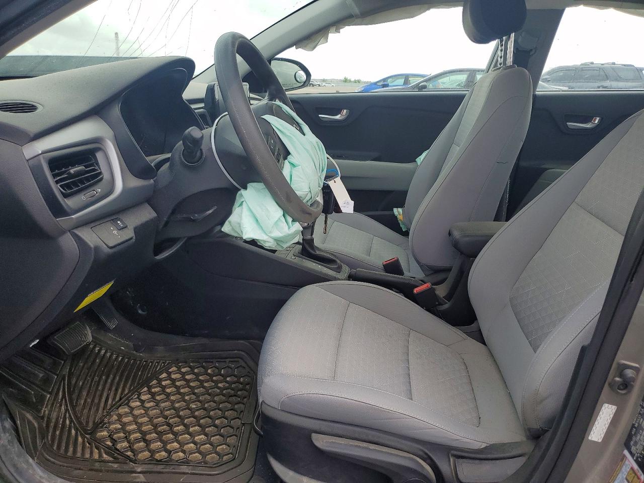 Kia Rio Lx
