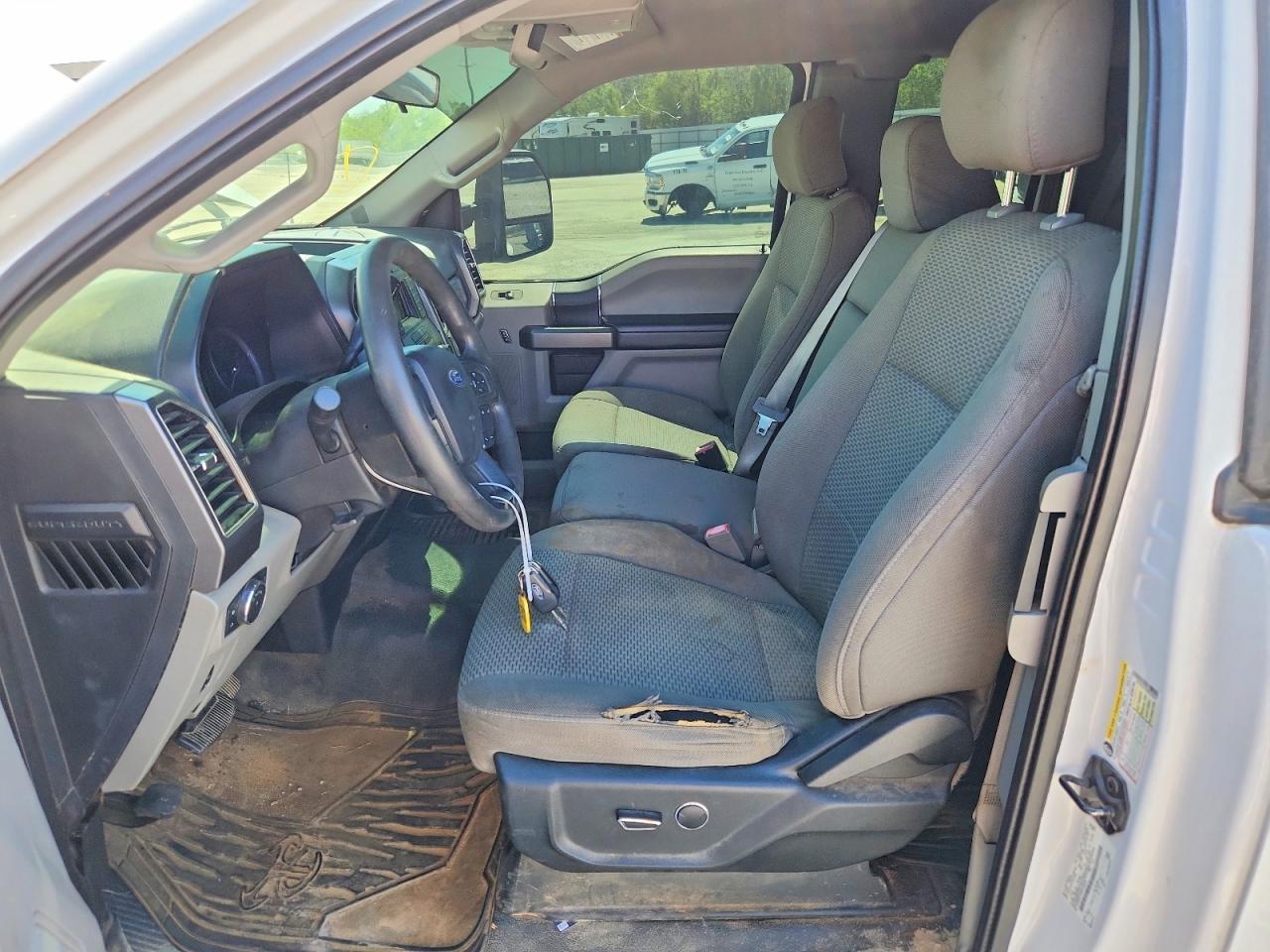 Ford F-350 Super Duty