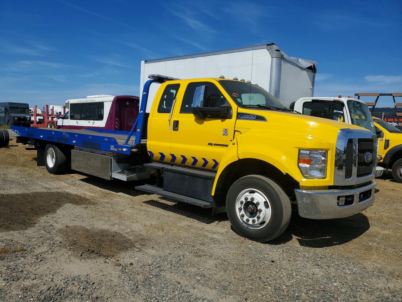 Ford F-650 Super Crewzer